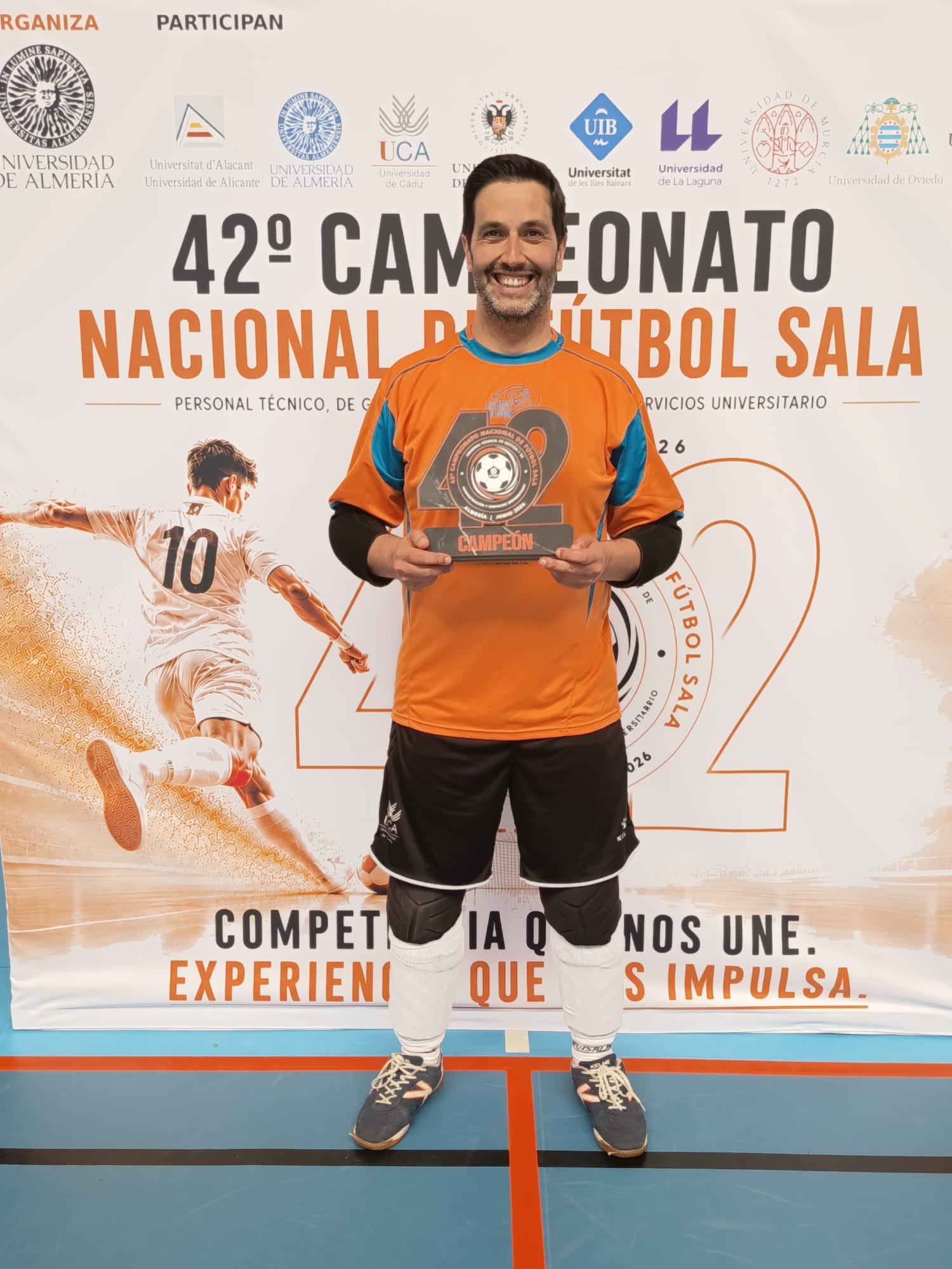 José Manuel Sánchez Garrido, gestor del ILA, se proclama campeón de España de Fútbol Sala del PTGAS con la Universidad de Cádiz