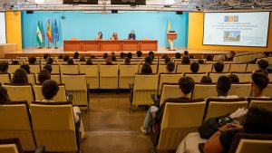 El ILA acerca la investigación lingüística y sus salidas profesionales al alumnado de la UCA en l...